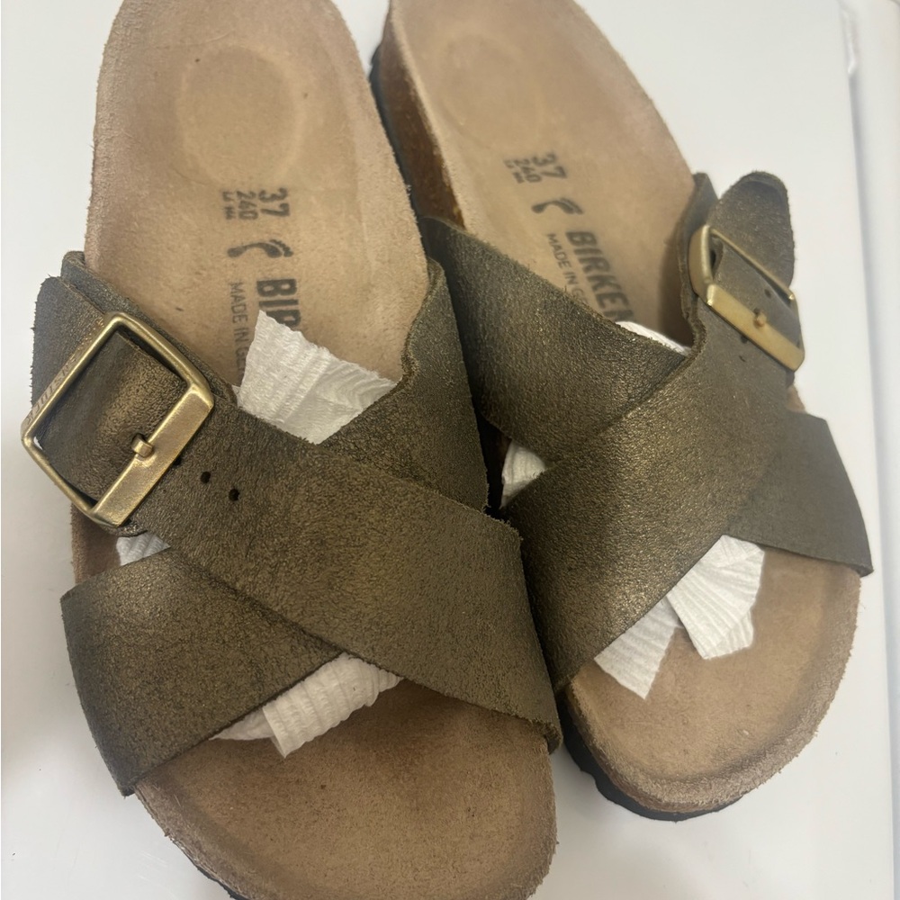 Birkenstock Bronze Cross-Strap Sandals